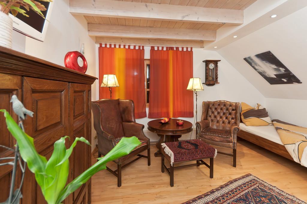 Oberhaus Apartment Erding